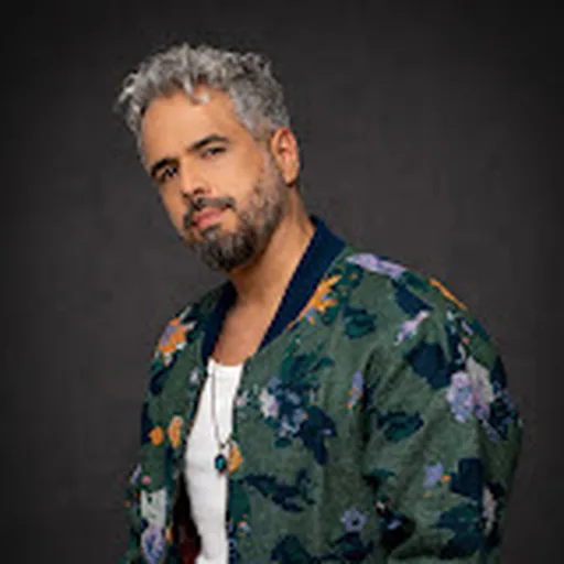 Daniel Santacruz