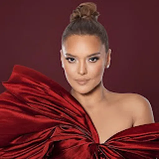 Demet Akalın