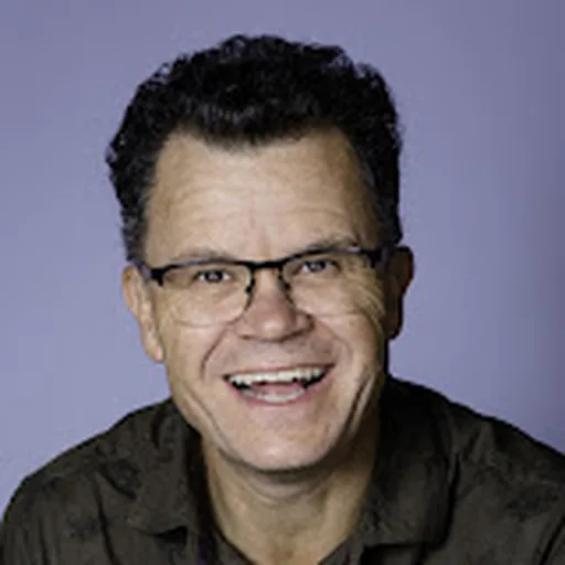 Dominic Holland