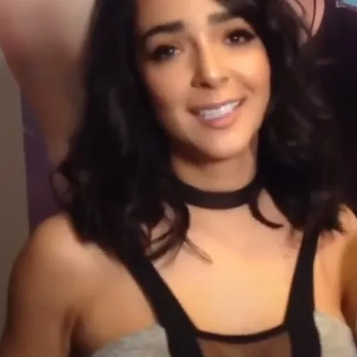 Manelyk González