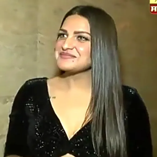 Himanshi Khurana