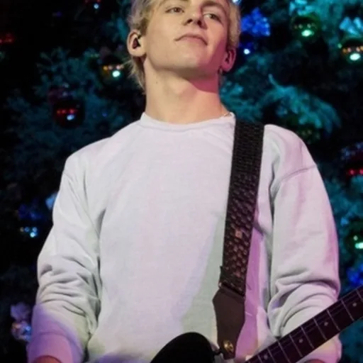 Ross Lynch