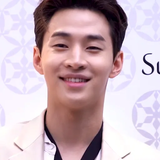 Henry Lau
