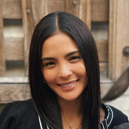 Lovi Poe