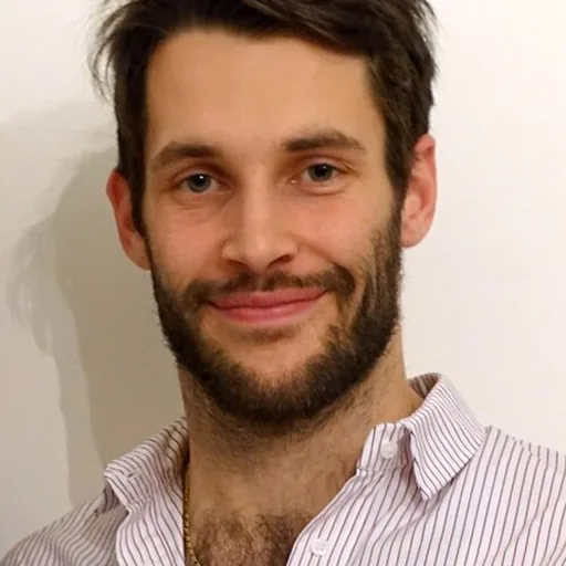 Simon Porte Jacquemus