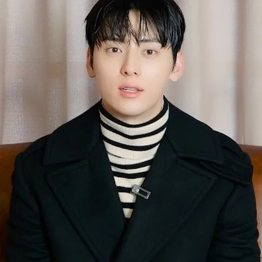 Hwang Min-hyun