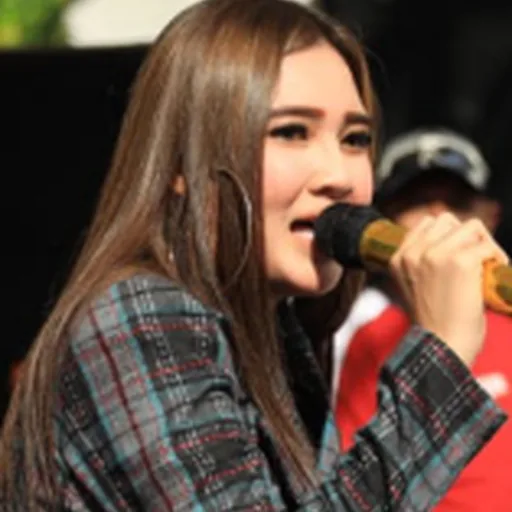 Nella Kharisma
