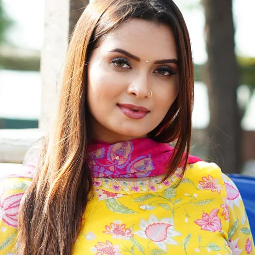 Neelam Giri