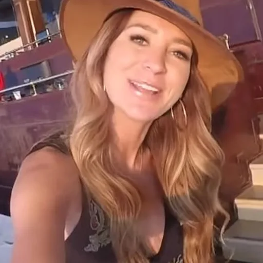 Geraldine Bazán