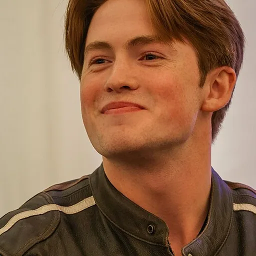 Kit Connor