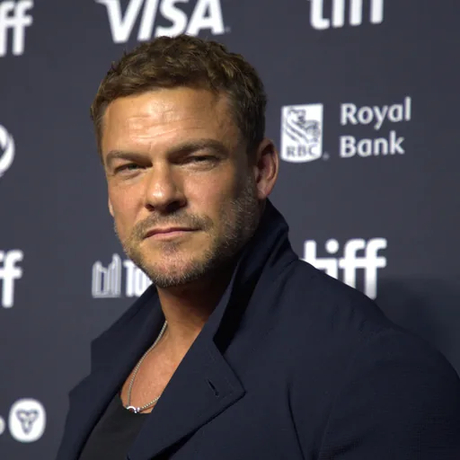 Alan Ritchson