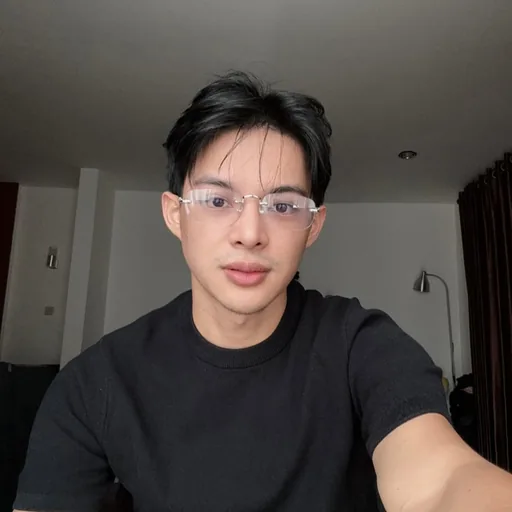 Rey Mbayang