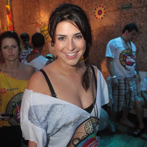 Fernanda Paes Leme