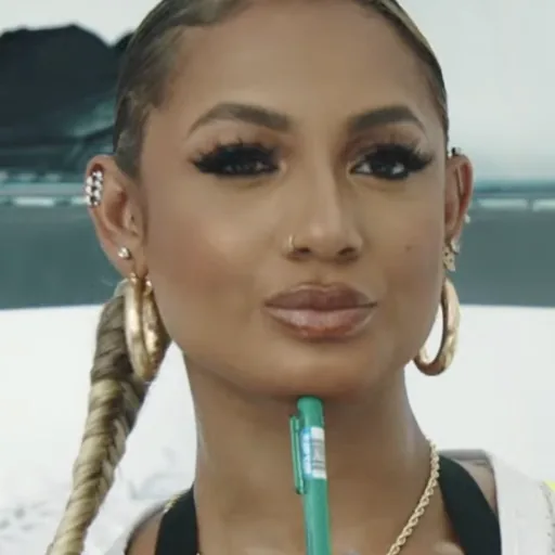 DaniLeigh