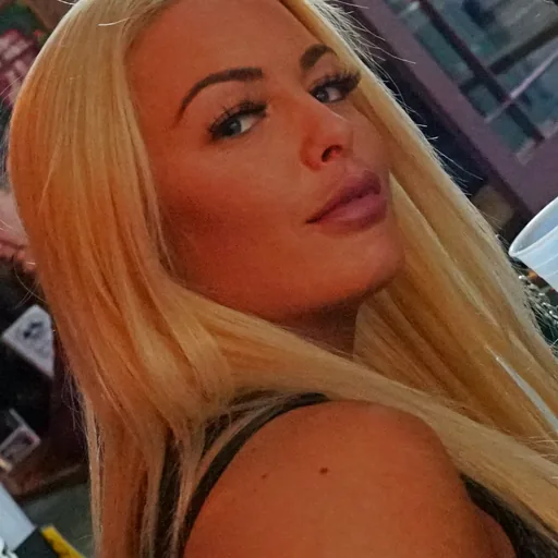 Amanda Saccomanno