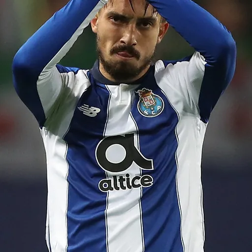 Alex Telles