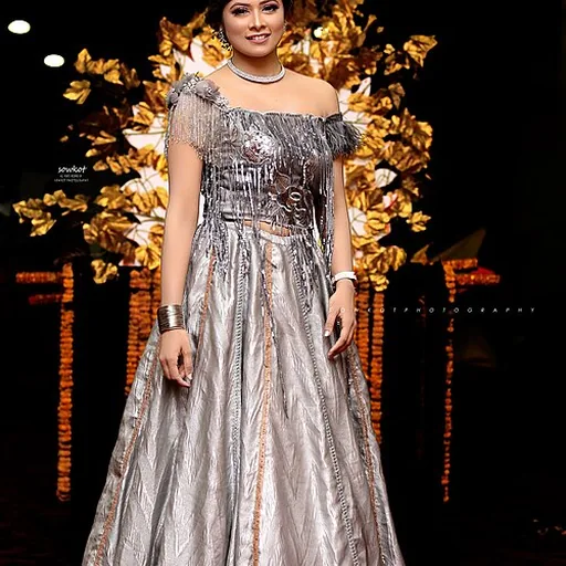 Mumtaheena Toya