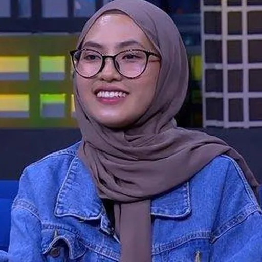 Feby Putri