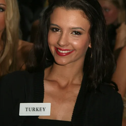Leyla Lydia Tuğutlu