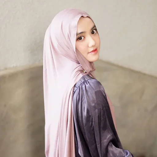 Wirda Mansur