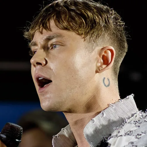 Artem Pyvovarov