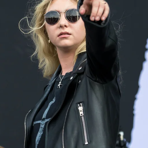 Taylor Momsen