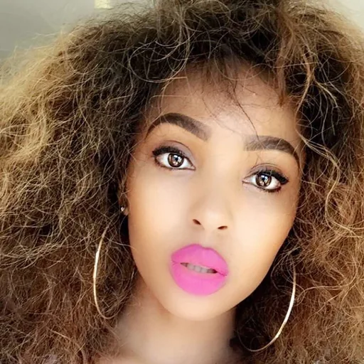 Linda Mtoba