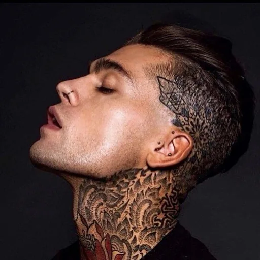 Stephen James