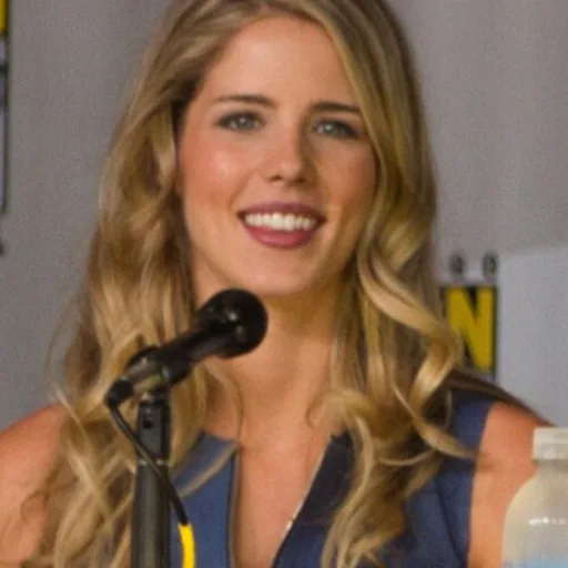 Emily Bett Rickards