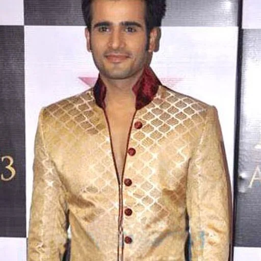 Karan Tacker