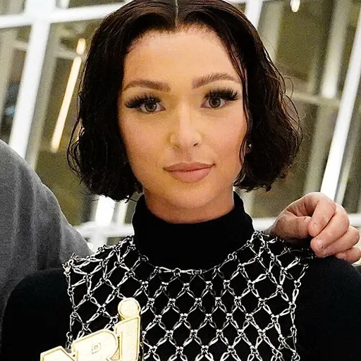 Eva
