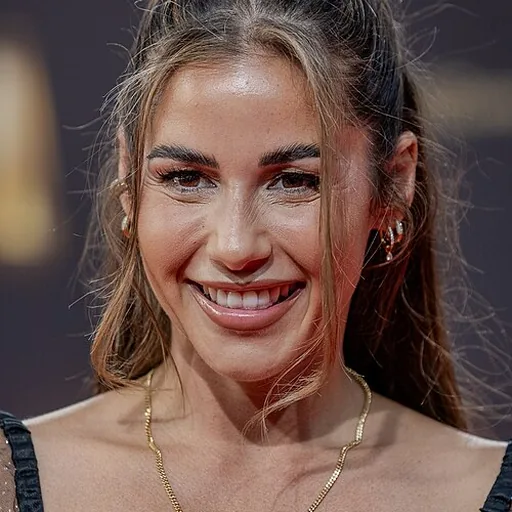 Sarah Engels