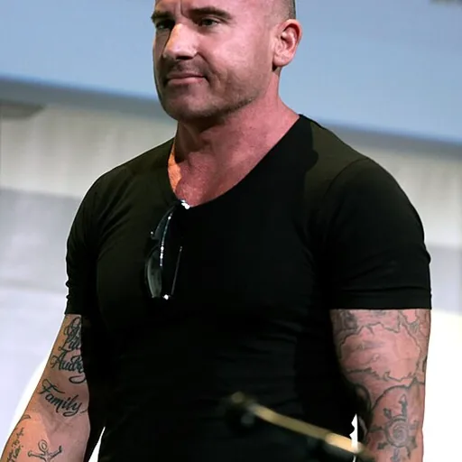 Dominic Purcell