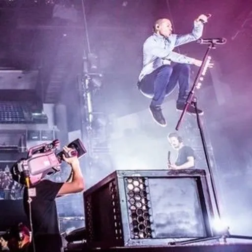 Chester Bennington