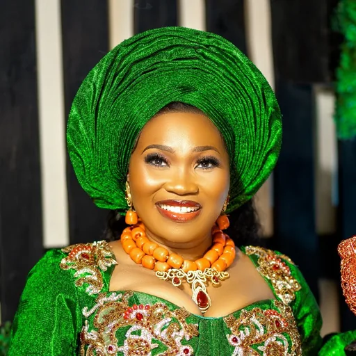 Yewande Adekoya
