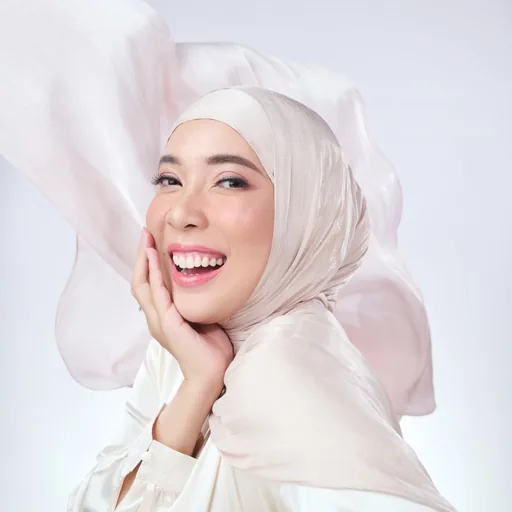 Fitri Tropica