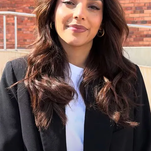 Laura Barjum