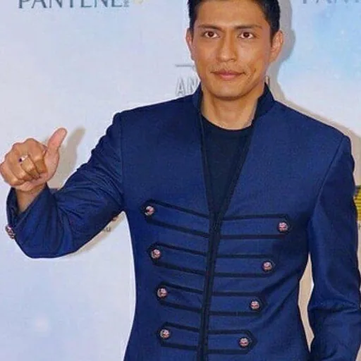 Adi Putra