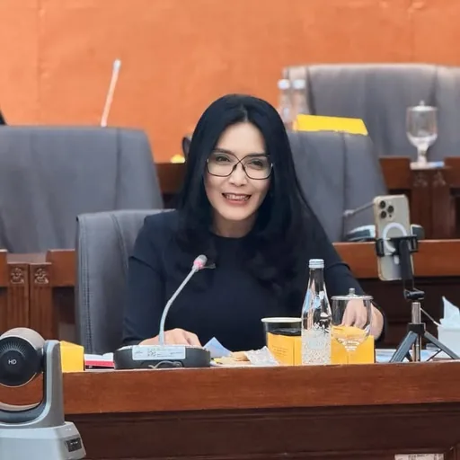 Rieke Diah Pitaloka