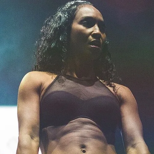 Rozonda Thomas