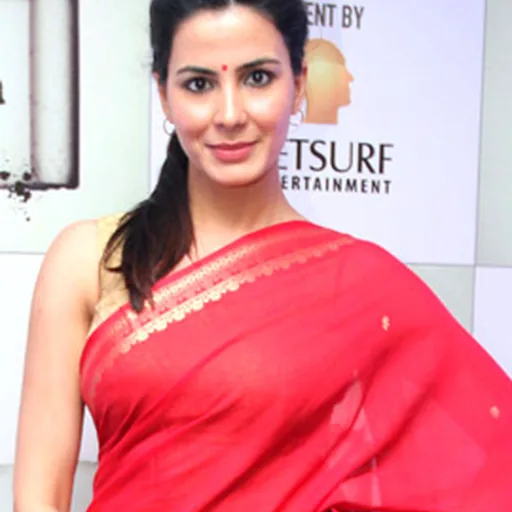Kirti Kulhari