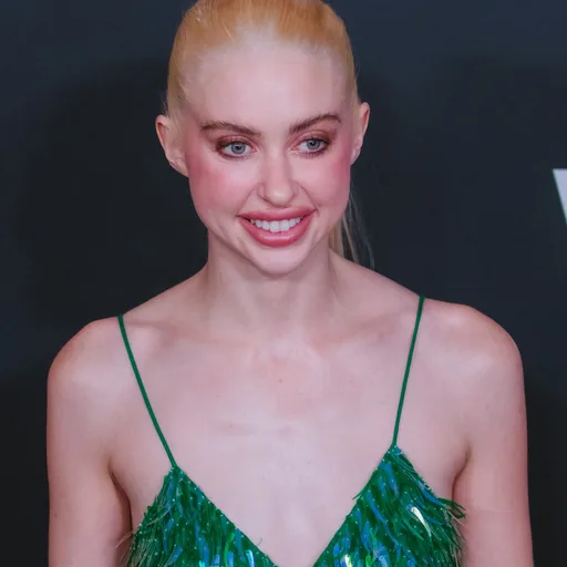 Chloe Cherry