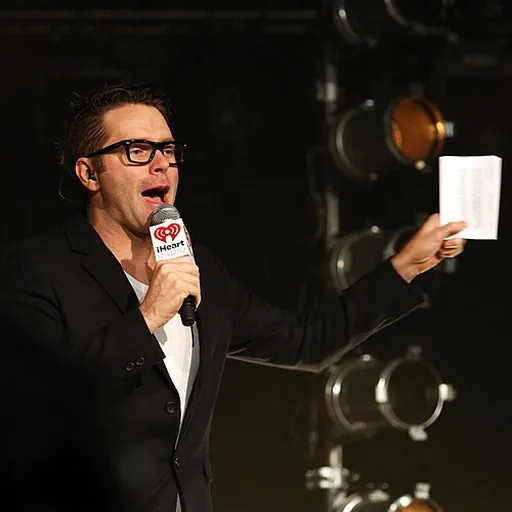 Bobby Bones