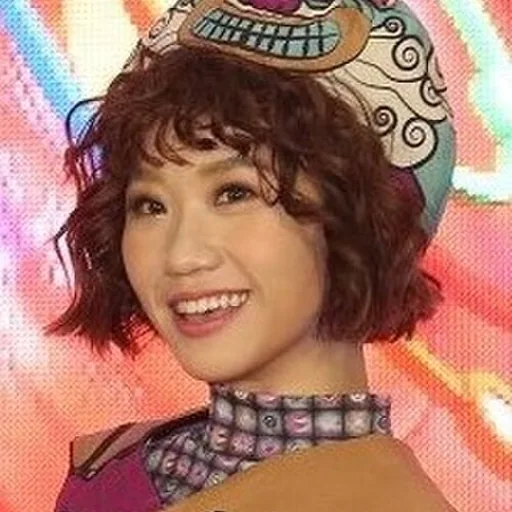 Huang Lu Tzu-yin