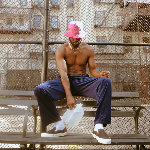 Luke James