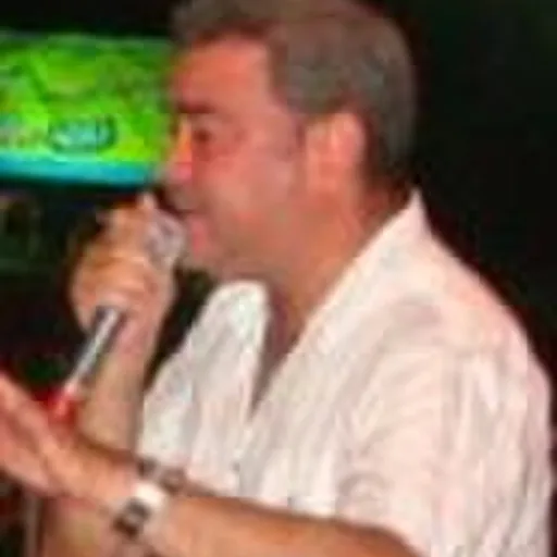 Iván Villazón