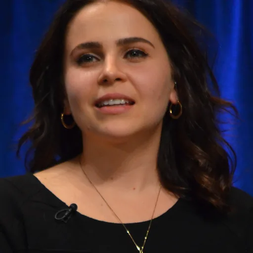 Mae Whitman