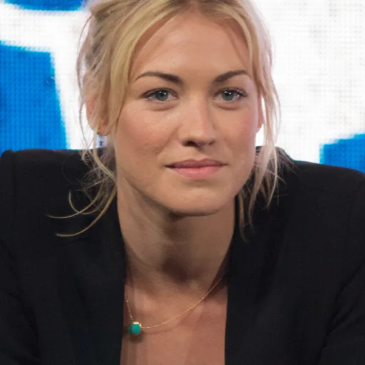 Yvonne Strahovski