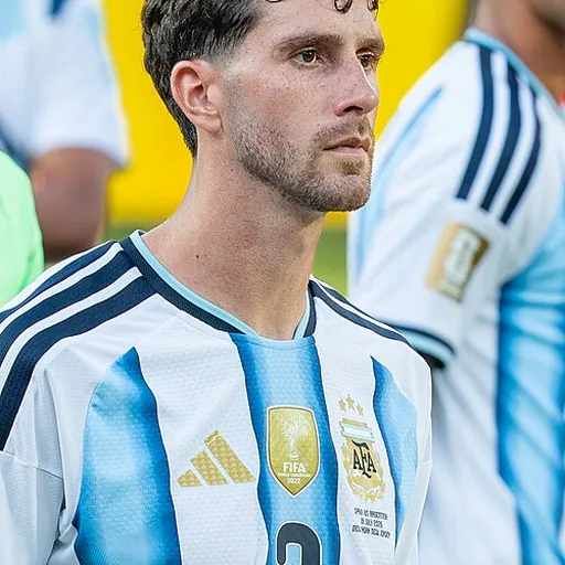 Marcos Senesi