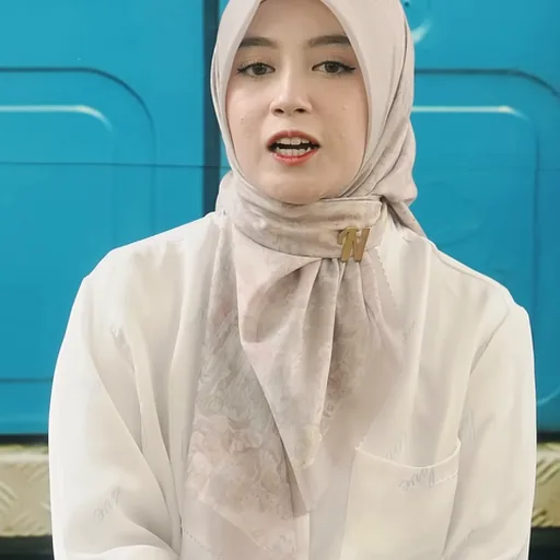 Nabilah Ratna Ayu Azalia